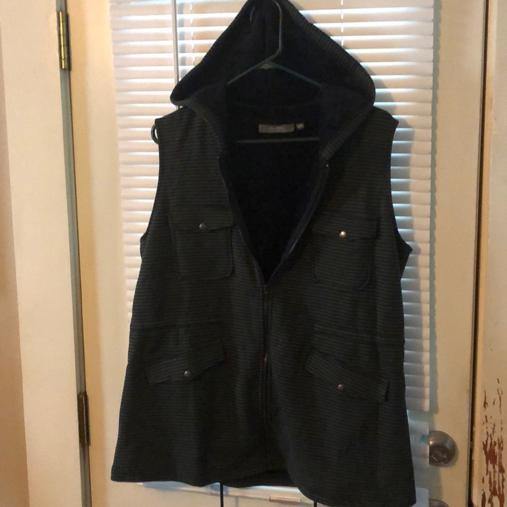 Hoodie vest